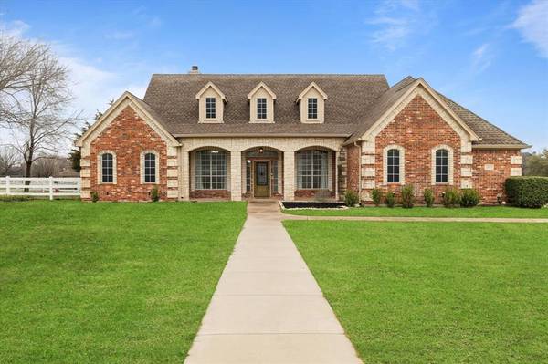 1801 Highland Springs Drive, Haslet, TX 76052