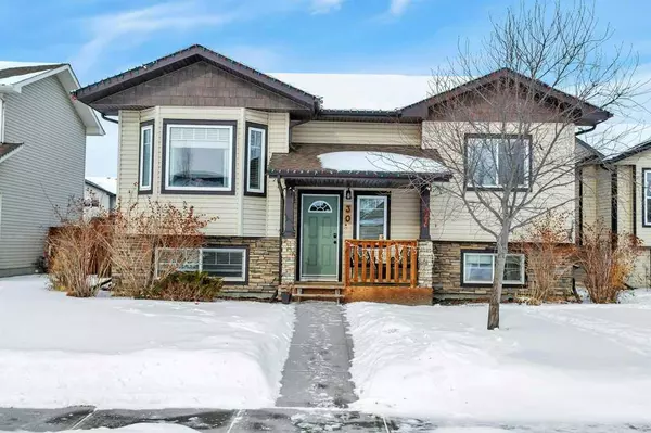 30 Eastpointe DR, Blackfalds, AB T4M 0G6