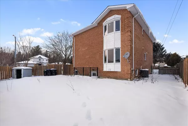 Innisfil, ON L9S 2H2,2529 Della ST