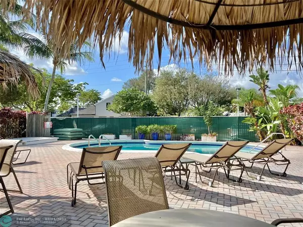 2124 NE 5th Ave  #208, Wilton Manors, FL 33305