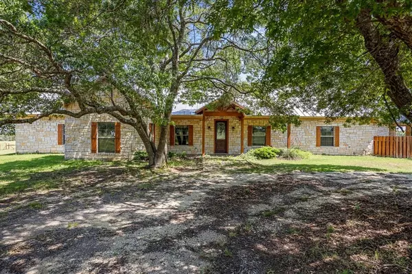 Hamilton, TX 76531,2252 County Road 622