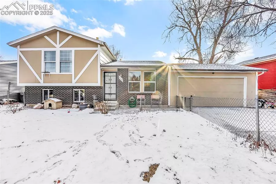 4549 N Wordsworth CIR, Colorado Springs, CO 80916