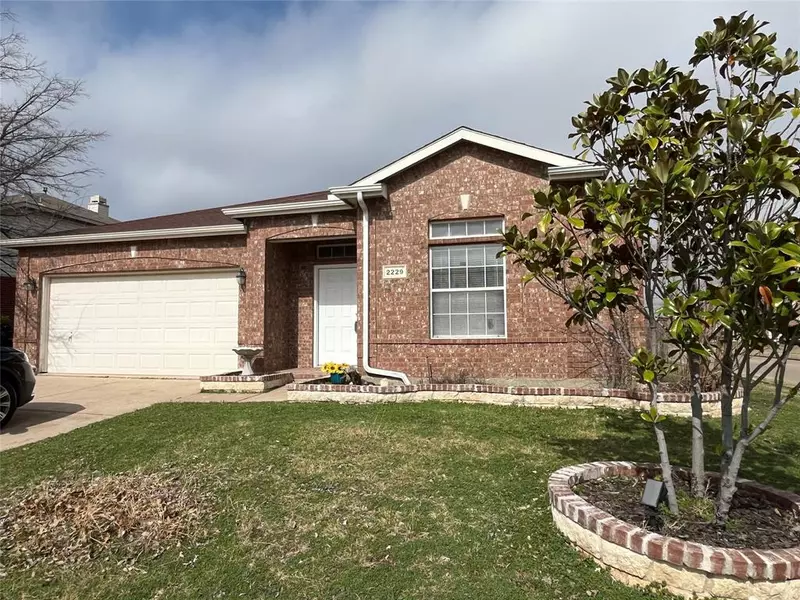 2229 Sumac Drive, Little Elm, TX 75068