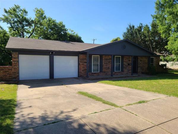 5705 Waits Avenue, Fort Worth, TX 76133