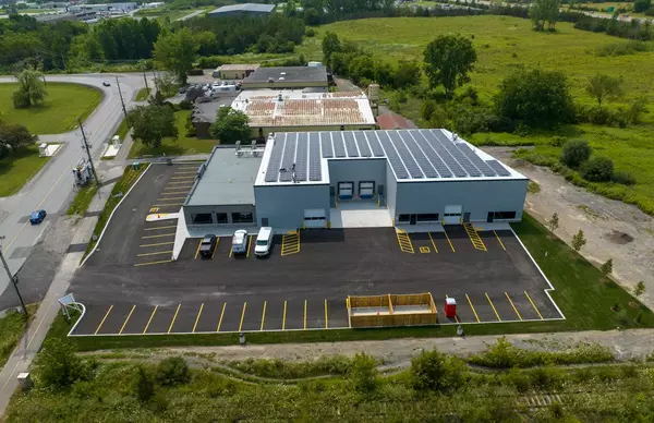 296 University AVE #Unit C, Belleville, ON K8N 5S6