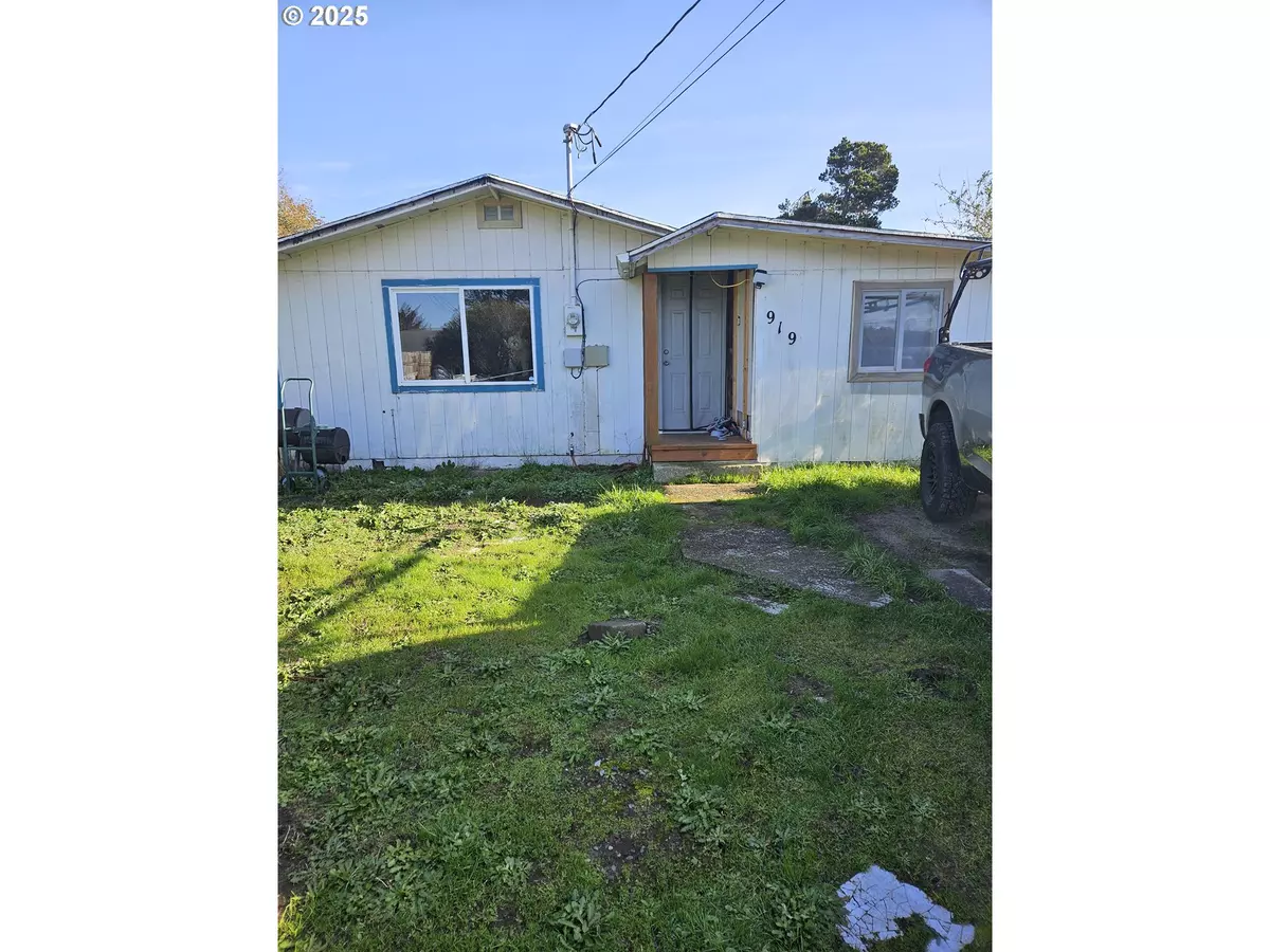 Coos Bay, OR 97420,Address not disclosed