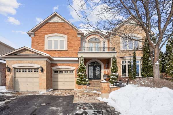 559 Golfview CT, Oakville, ON L6M 4W6