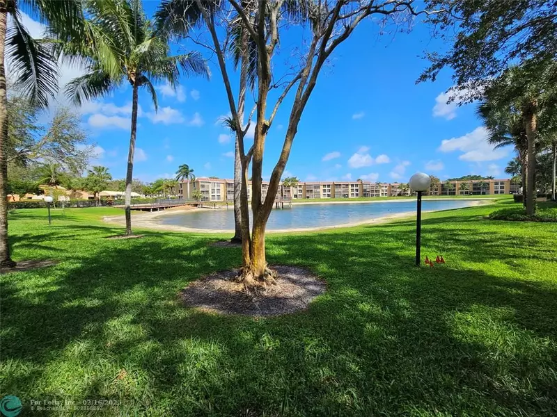 6708 Coral Lake Dr  #6708, Pompano Beach, FL 33063