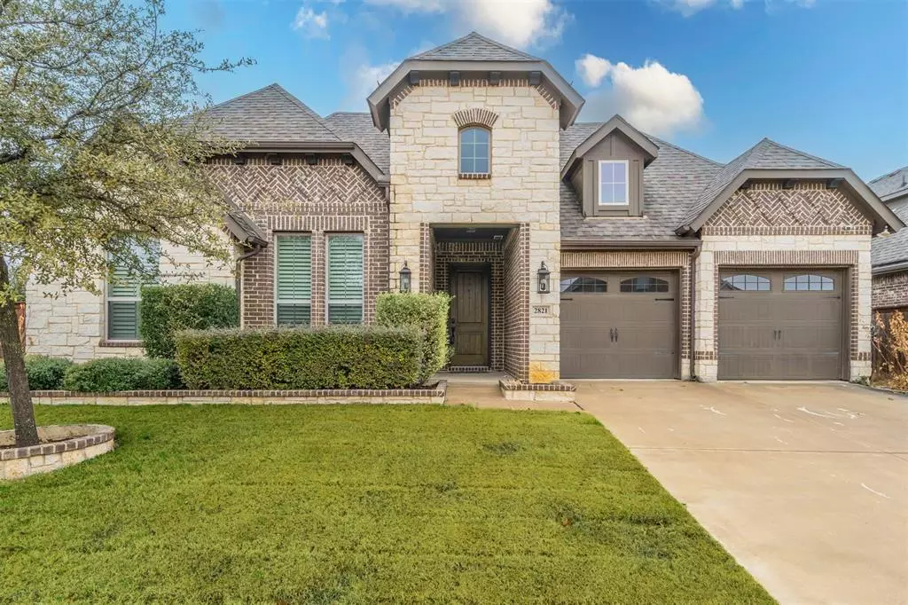 Arlington, TX 76001,2821 Twin Ridge Drive