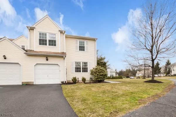 4 Cheyenne Trl, Branchburg Twp., NJ 08876