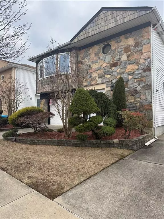 Staten  Island, NY 10314,72 Bangor ST