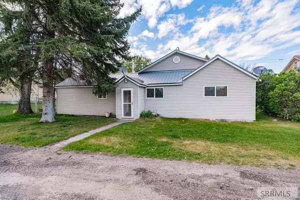 505 W 1st S, St Anthony, ID 83445