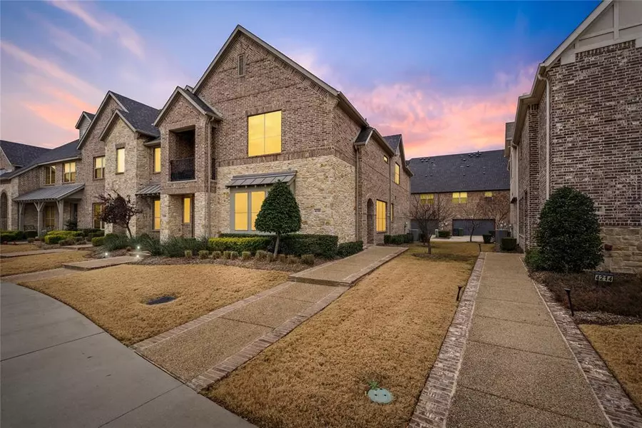 4210 Cascade Sky Drive, Arlington, TX 76005