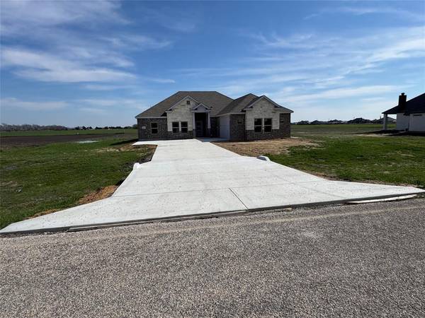 801 Ebenezer, Palmer, TX 75152