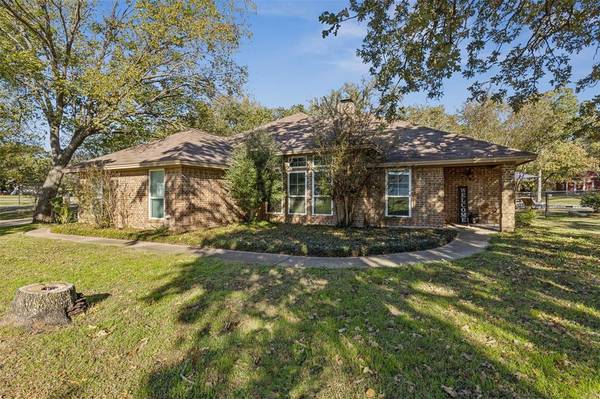 248 Moore Road, Burleson, TX 76028