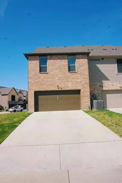 Wylie, TX 75098,823 Aberdeen Crossing