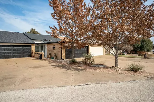 Granbury, TX 76049,5024 Elms Court