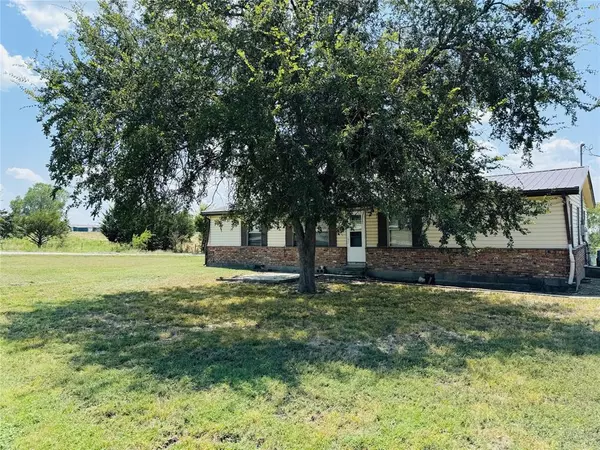 800 Private Road 5581, Princeton, TX 75407