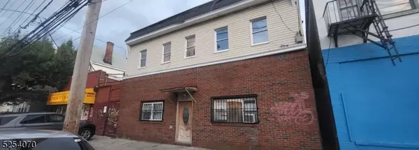 817 Summer Ave, Newark City, NJ 07104