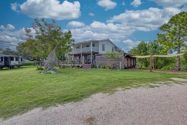 233 Lakeview Dr, Rockport(holiday Beach), TX 78382