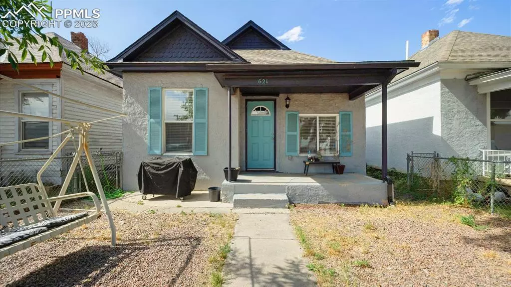 621 W 7th ST, Pueblo, CO 81003