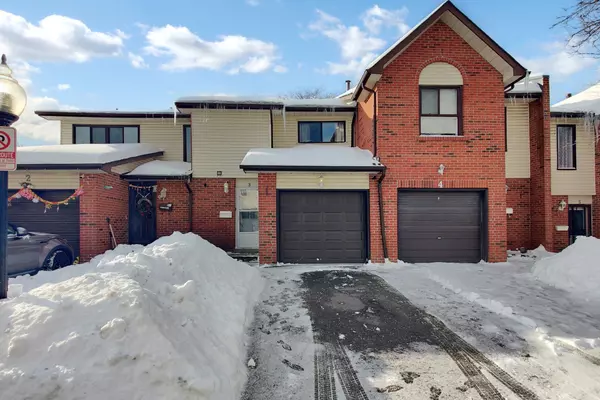 3 Collins CRES, Brampton, ON L6V 3M9