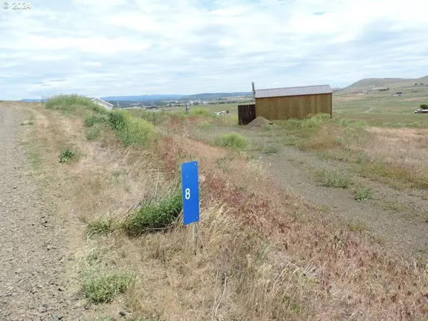 8 PEGGY LN, Goldendale, WA 98620