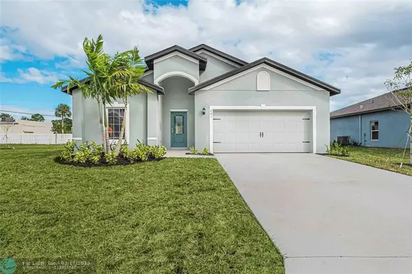 1481 SW Patricia Ave, Port St Lucie, FL 34953