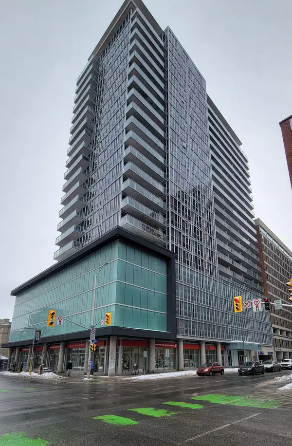 Ottawa Centre, ON K1N 6P6,324 Laurier AVE W #unit 1110