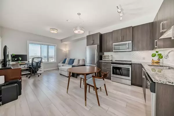 24 Sage Hill TER NW #317, Calgary, AB T3R 0W5