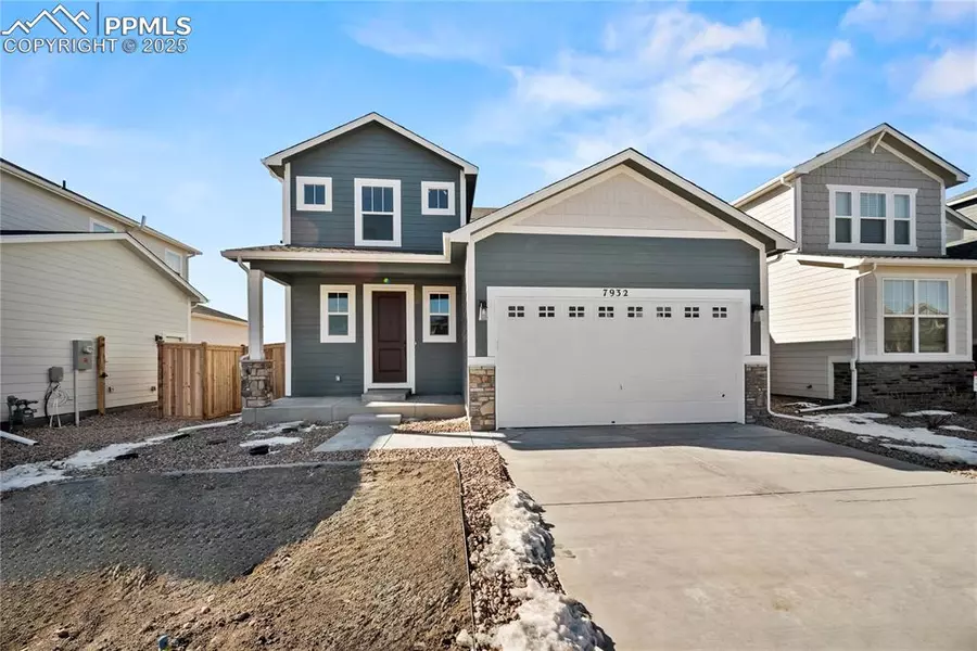 7932 Goldenray PL, Colorado Springs, CO 80908