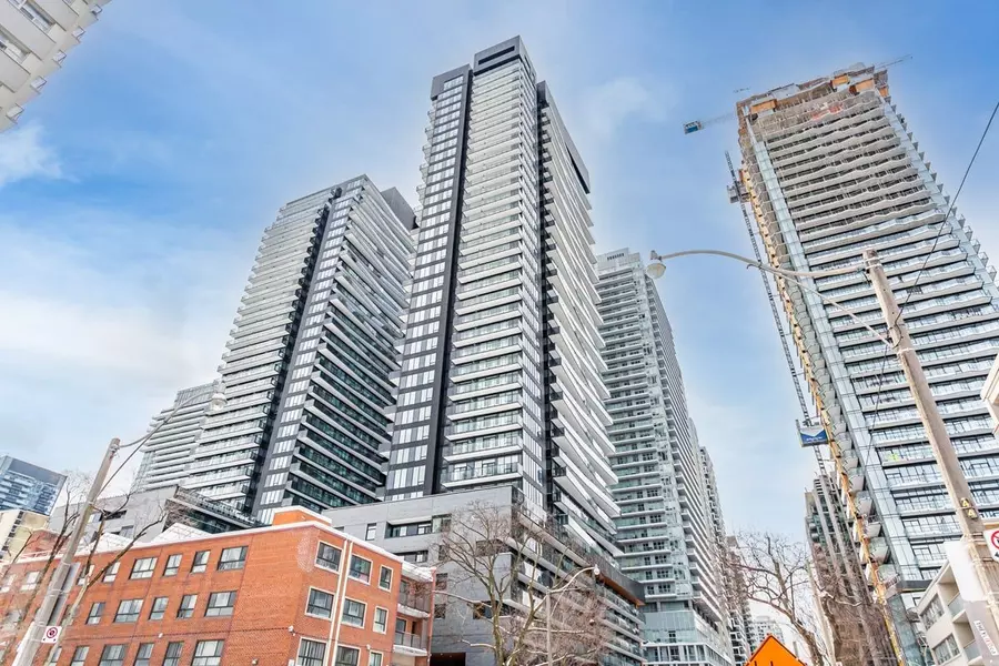 117 Broadway AVE #2310, Toronto C10, ON M4P 1V3