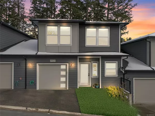 1923 West Park Lane, View Royal, BC V9B 3R9