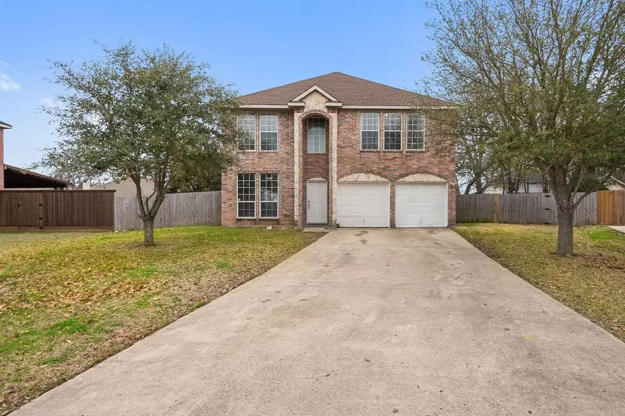 2709 Maci Court, Seagoville, TX 75159