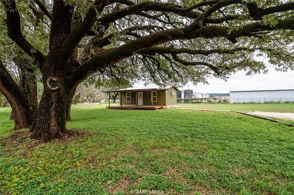 1217 Litel St, Buffalo Gap, TX 79508