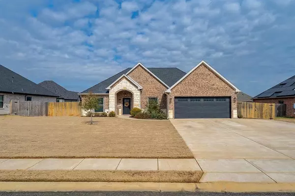 811 Mary Lee Lane, Collinsville, TX 76233