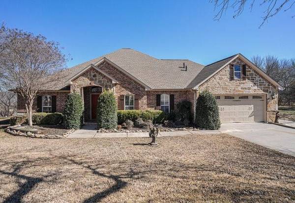 120 French Kingston Court, Chico, TX 76431