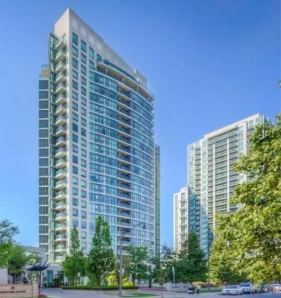 28 Harrison Garden BLVD #902, Toronto C14, ON M2N 7B5