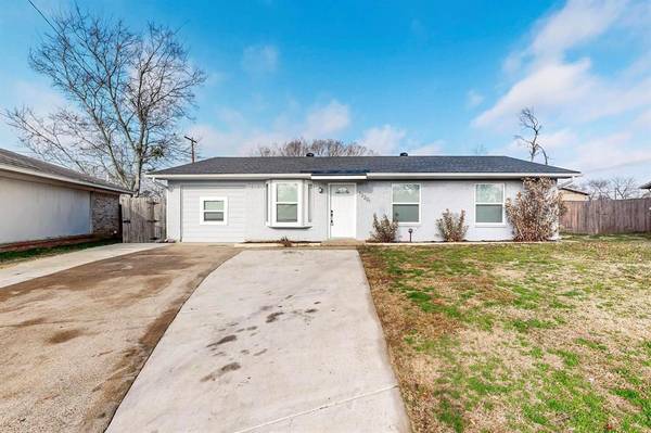 13201 Valley Forge Circle, Balch Springs, TX 75180