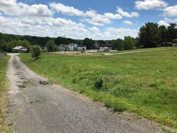 Altavista, VA 24517,1220 Main Street