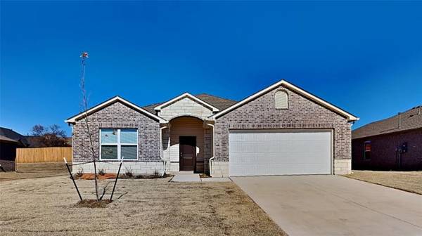 21185 River Mist Drive, Harrah, OK 73045