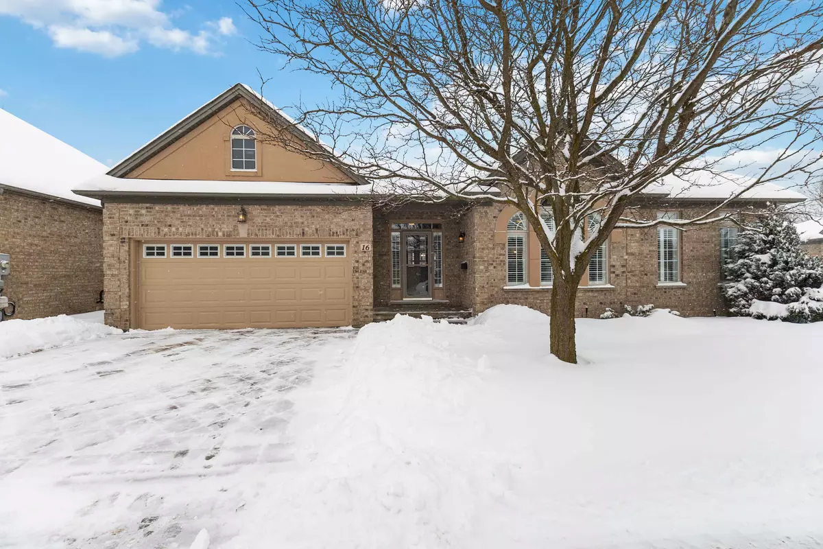 London, ON N6G 5K6,475 Mcgarrell DR #16