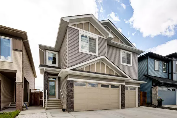 229 Walgrove TER SE, Calgary, AB T2X 4E7