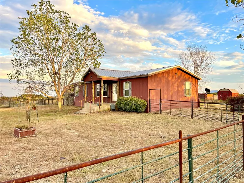 De Leon, TX 76444,200 County Road 487