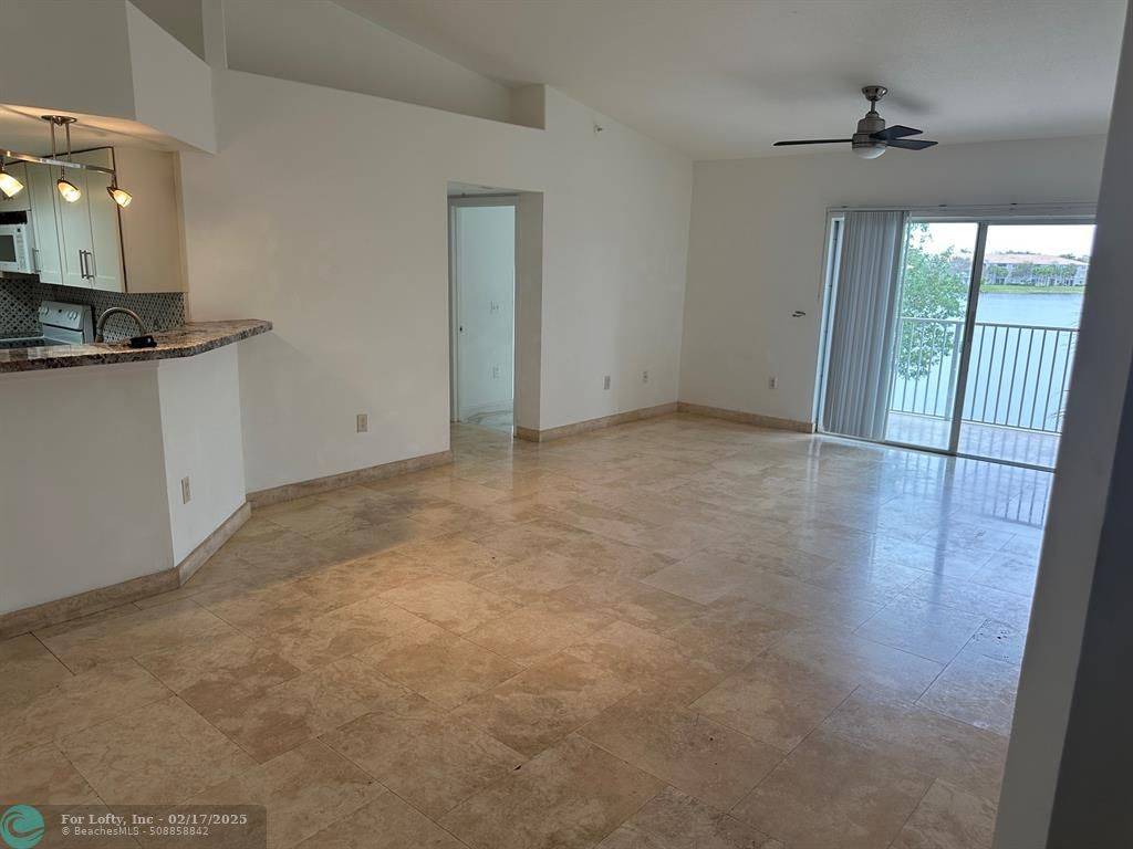 Coconut Creek, FL 33073,5065 Wiles Rd  #306