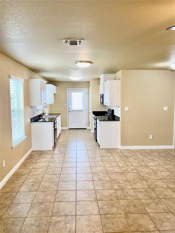 Granbury, TX 76049,906 Dart Court