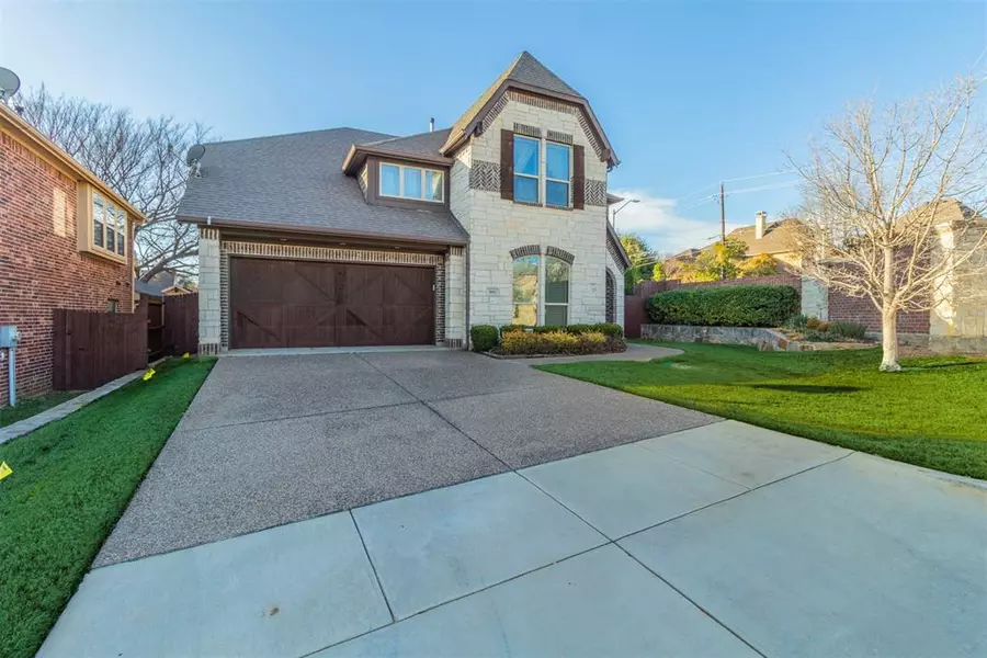 3011 Starlight Court, Euless, TX 76039