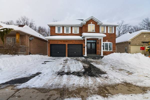 110 Glendower CRES, Georgina, ON L4P 0A2