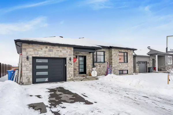 Hawkesbury, ON K6A 3W9,690 Roxane CRES