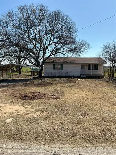 704 Maple Street, Brownwood, TX 76801